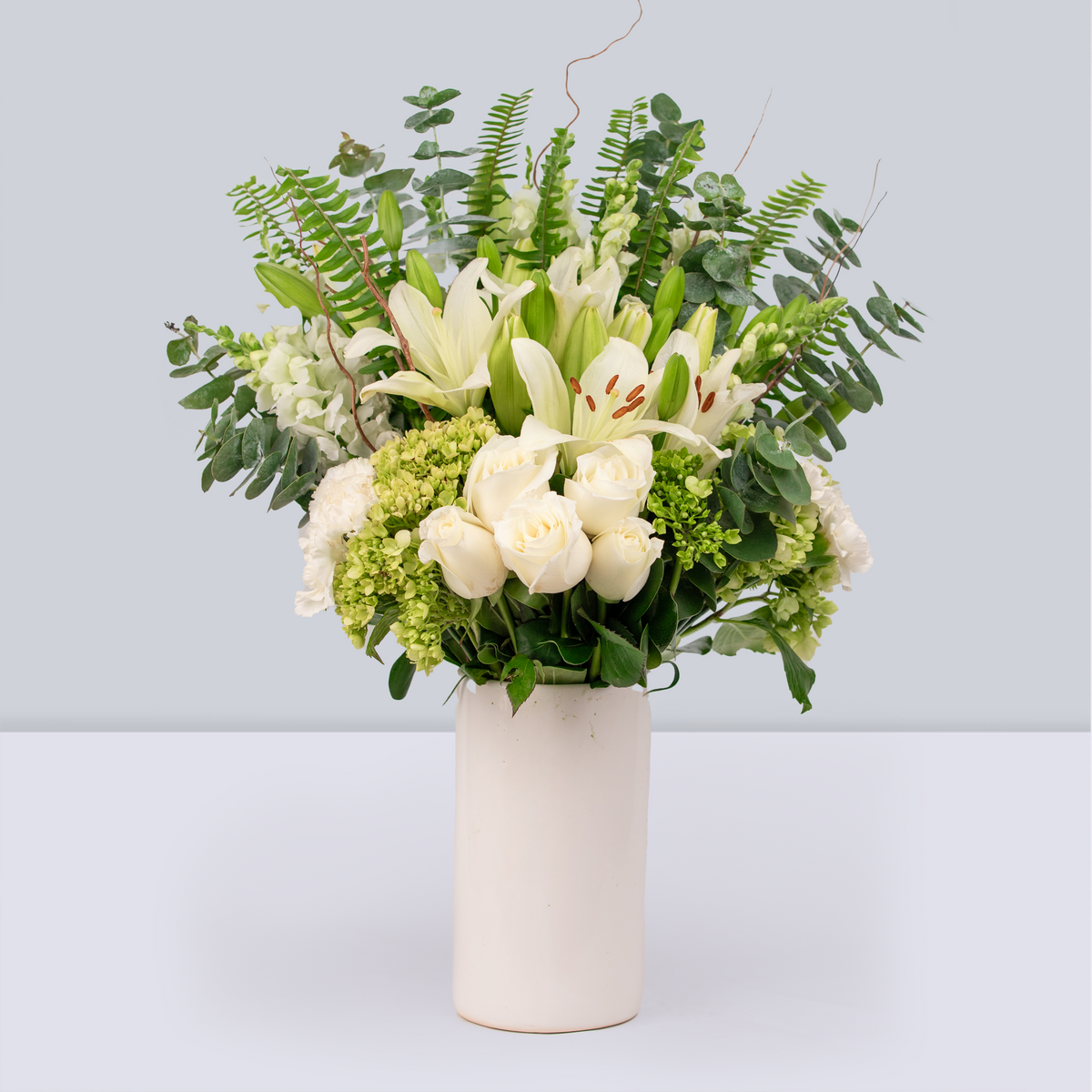 A Tu Memoria - Rosa Blanca y Lilium Blanco | LolaFlora