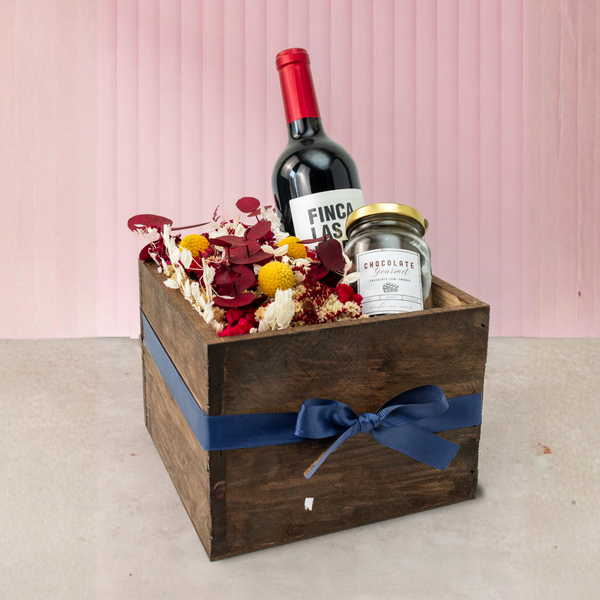Arca Gourmet Clásica Vino Tinto Finca Las Moras y Chocolate Fino - MOM