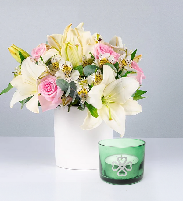 Vela Verde + Maceta Lilys y Rosas Rosas