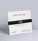 Pulsera Keep Moving + Luz Eterna - Lilium y Clavel Blanco