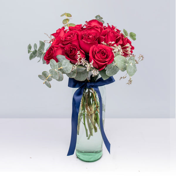 12 / Red Roses (B)