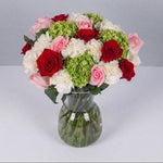 Arrangement of Roses in Pink Tones