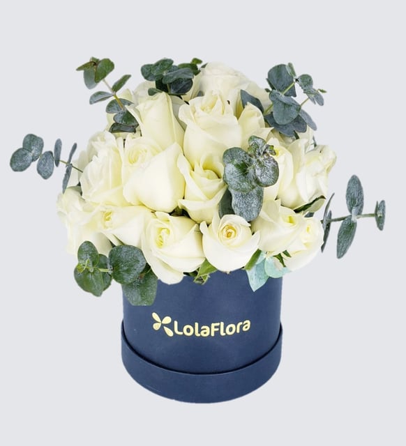 50 White Roses in a Box