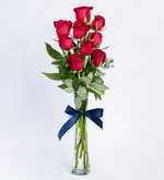 9 rosas rojas en un jarrón (A)