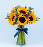 10 girasoles en un jarrón