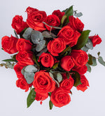 24 Rosas Rojas en Florero (B)
