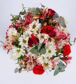 Astromelias, Margaritas Blancas y Rosas Rojas / Jarrón (B)