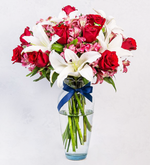 Lirios blancos, rosa roja y astromelia rosa (A)