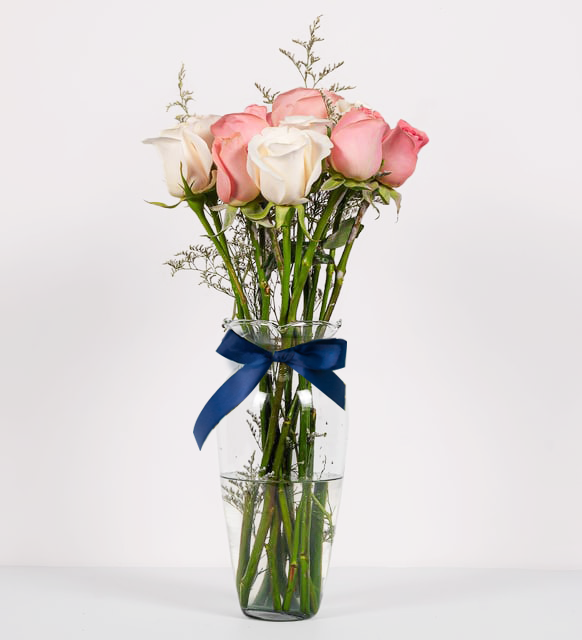 12 Rosas Blancas Y Rosadas Con Limonium