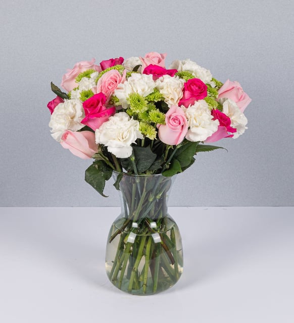 Arreglo De Rosas En Tonos Rosados