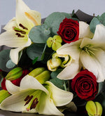 Bouquet Lily Blanca Y Rosa Roja (M)