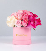Caja Rosa Con Rosas En Gradiente