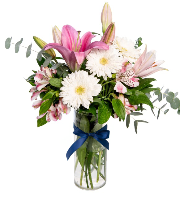 Astromelias, lirios y gerberas blancas en jarrón