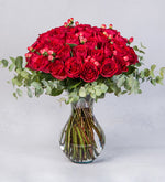 50 Rosas Rojas / En Jarrón Abombado (B)