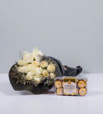 Ramo 12 Rosas Blancas Ferrero 16