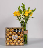 Rosas Amarillas Y Perritos Con Ferrero 24
