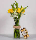 Rosas Amarillas Y Perritos Con Ferrero 16