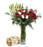 Rosas Blancas, Rojas Y Perritos En Cilindro Con Ferrero