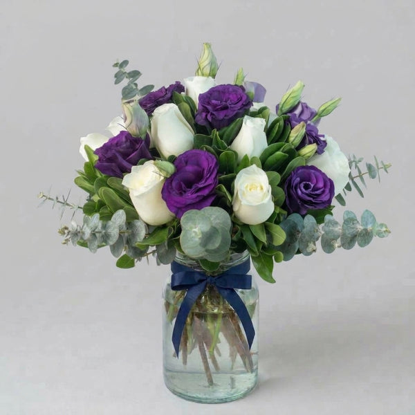 Claro de Luna - Rosa Blanca y Lisianthus Morado LolaFlora