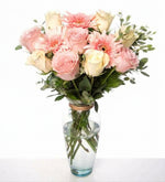 5 Rosas Blancas, 5 Rosas Claritas y 3 Gerberas Rosas - En Barcelo